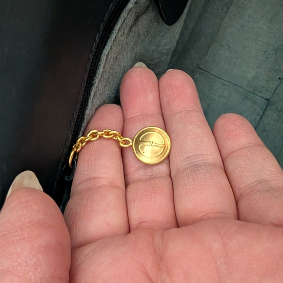 GUCCI Rare Vintage Shoulder Bag Crossbody Boar Skin Gold Hardware Leather Unisex - Picture 12 of 15